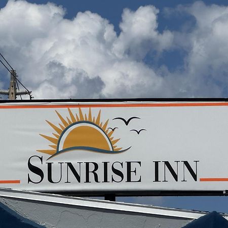 Sunrise Inn By Oyo Titusville Fl Exterior foto
